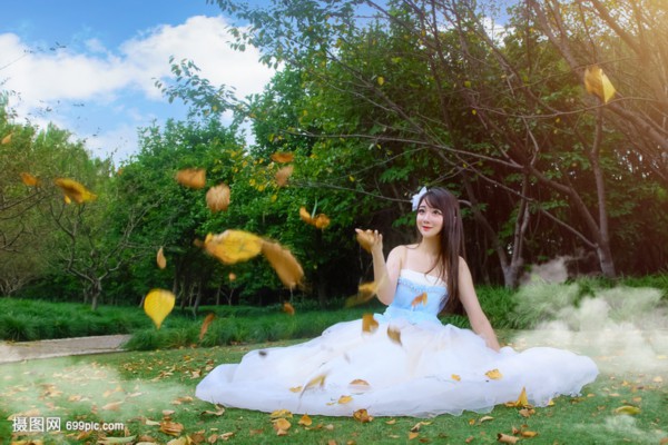 武汉街头，那一抹茶香里的温柔身影